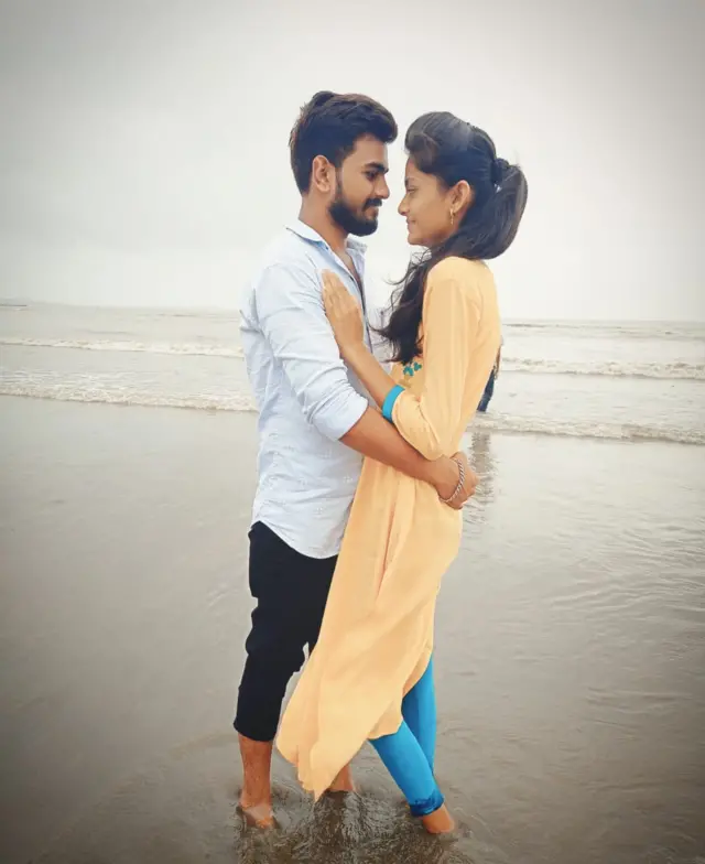 अविनाश - कीर्ती