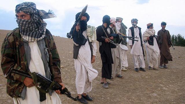 Soldados talebãs em Kabul