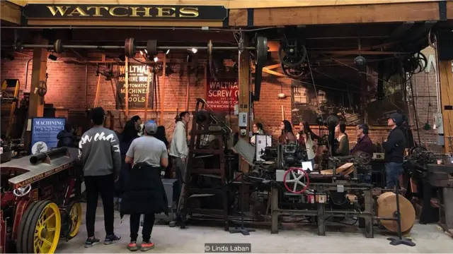 वो शहर जिसने दुनिया को वक्त बेचा