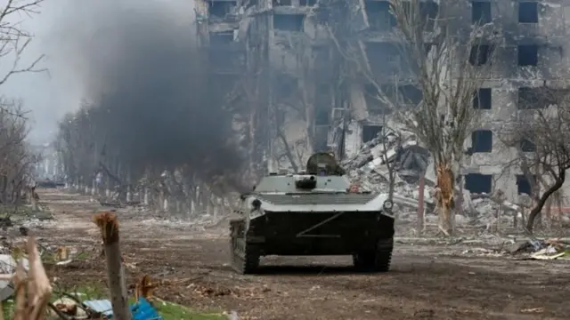 Mariupol'dekli Rus tankı