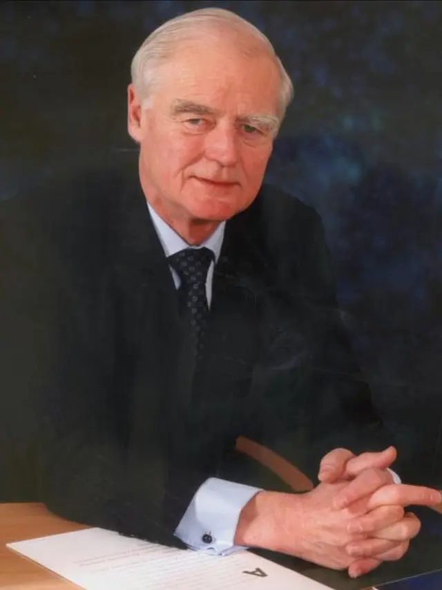 سر رالف رابینز