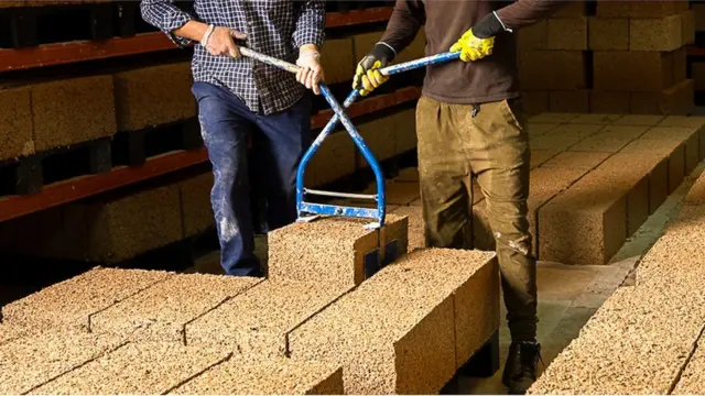 طوب القنب مصنوع من ألياف القنب ومسحوق الحجر الكلسي والماء