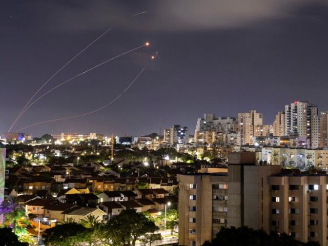 İsrail'e Pazartesi gecesi yapılan hava saldırısı 