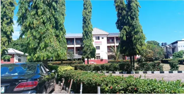 Regina Caeli Specialist Hospital, Oka,isiobodo Anambra steeti