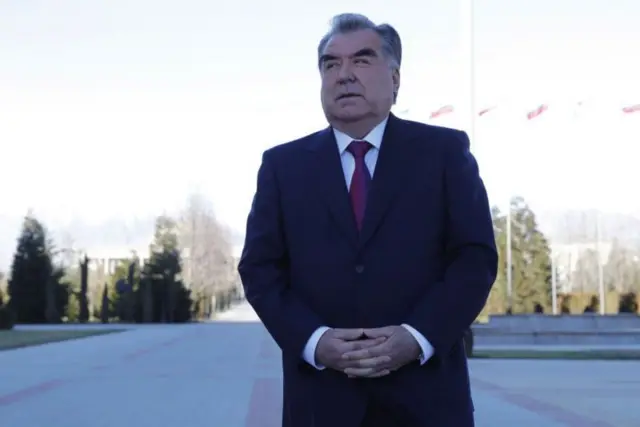 Рахмон талибдердин бийлигин таануудан баш тартты