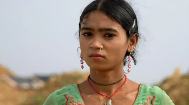 પન્નામાં મહિલાની તસવીર 