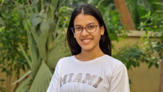 संस्कृती परोलिया