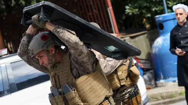 Specijalni policajci u akciji