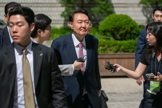 공판 출석 중인 윤석열 전 대통령