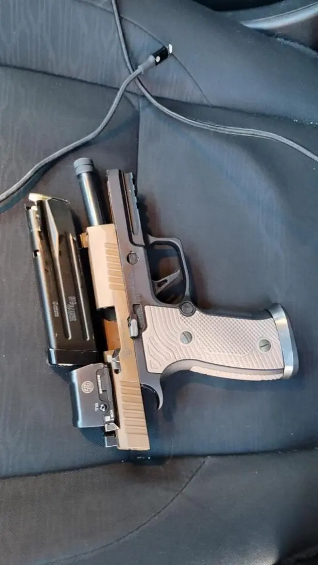 Arma que o homem morto a tiros em Minneapolis portava, segundo o Departamento de Segurança Nacional dos Estados Unidos