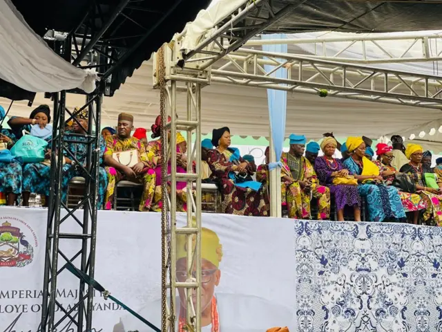 Aworan eto ifinijoye Olubadan tuntun.