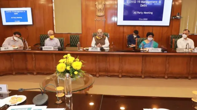 দিল্লিতে আজকের সর্বদলীয় বৈঠকে স্বরাষ্ট্রমন্ত্রী অমিত শাহ ও অন্য কর্মকর্তারা