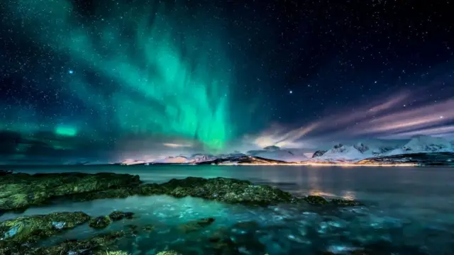 Aurora boreal del Ártico.