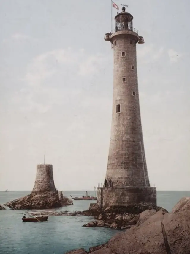 Faro de Eddystone, en Plymouth, Gran Bretaña, fotografiado entre 1889 y 1911. Swiss Camera Museum Collections