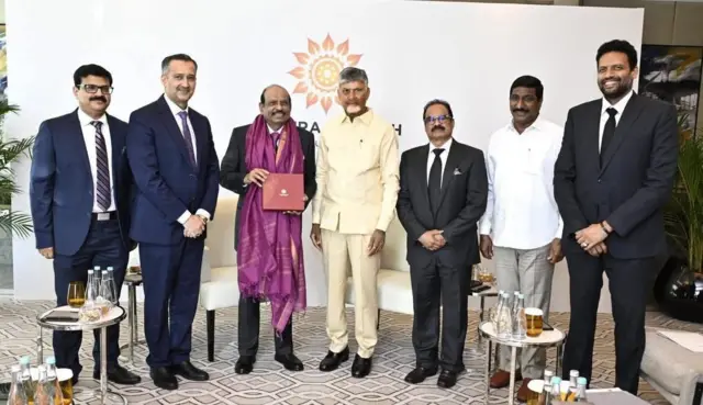 దుబాయ్‌, పర్యటన, లూలూ గ్రూప్‌ చైర్మన్‌, సీఎం చంద్రబాబు, భేటీ