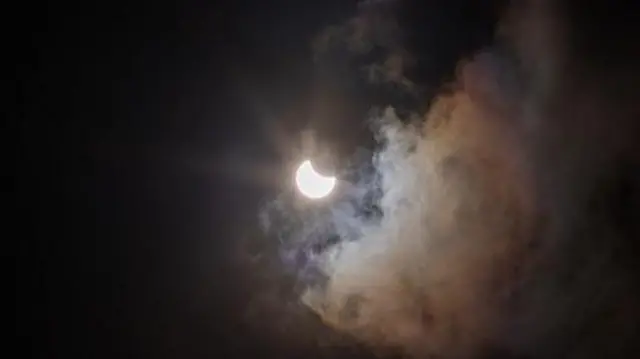 Eclipse solar registrado na França