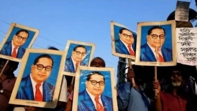 डॉ. बाबासाहेब आंबेडकर, महात्मा गांधी, इतिहास