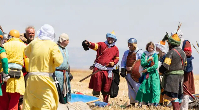 ઈરાન પર્શિયન પારસી ભારત આરબ ઇતિહાસ બીબીસી ગુજરાતી પર્શિયન લડાઈ ઈરાન-અમેરિકા-ઇઝરાયલ વૉર યુદ્ધ યુરોપ એશિયા મધ્યપૂર્વ ગઝની અફઘાનિસ્તાન ભારત સિંધ પંજાબ ગુજરાત