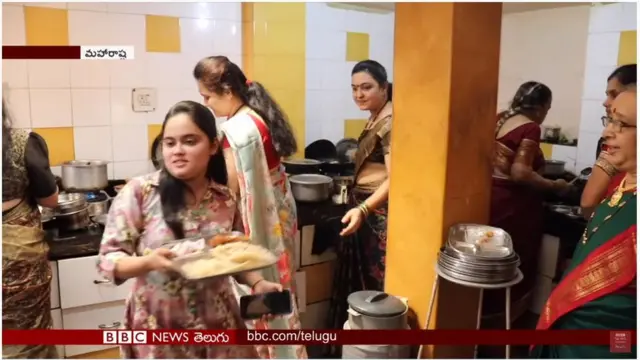 72 మంది సభ్యుల ఉమ్మడి కుటుంబం