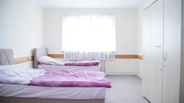 İstək liseyinin yataqxanası