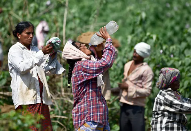 காங்கிரஸ், மோதி, பொருளாதாரம்