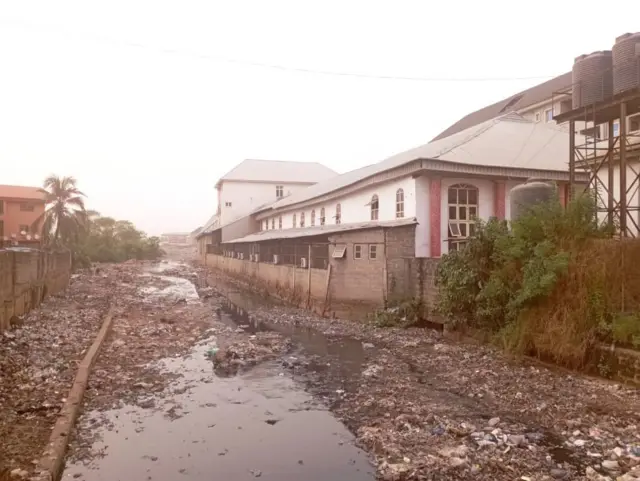 Foto of a part of Odumeje church