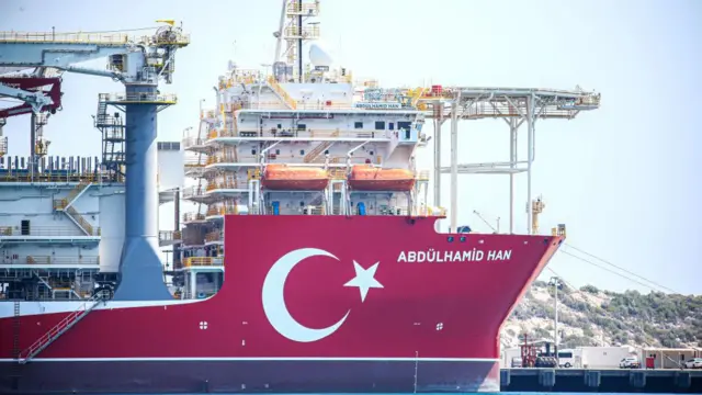 Abdülhamid Han sondaj gemisi