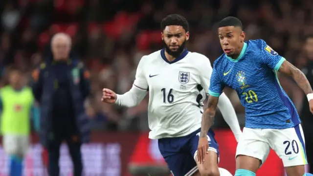 ሳቪንሆ ለብራዚል ሲጫወት 