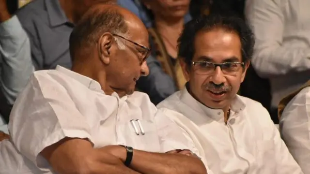 शरद पवार आणि उद्धव ठाकरे
