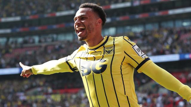 Josh Murphy: Oxford United in contract talks with play-off final hero - BBC  Sport