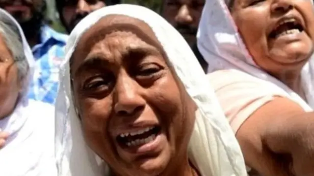 રમખાણોના ભોગ બનેલા લોકો