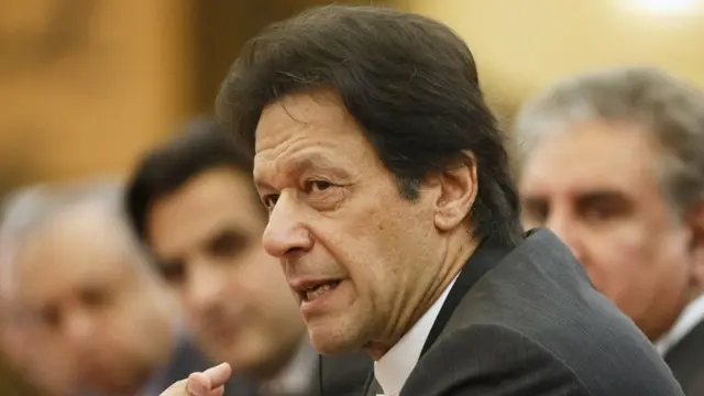 عمران خان رئيس الوزراء الباكستاني