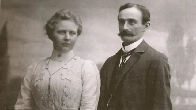Elizabeth Christ e Frederick Trump