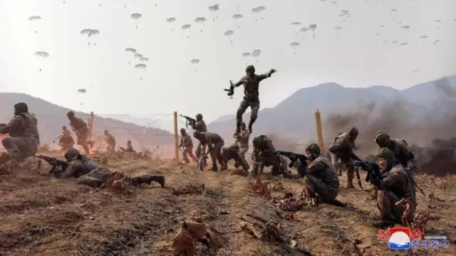 Picha zilizotolewa na vyombo vya habari vya serikali ya Korea Kaskazini mnamo Machi 2024 zinaonyesha mafunzo ya vikosi maalum