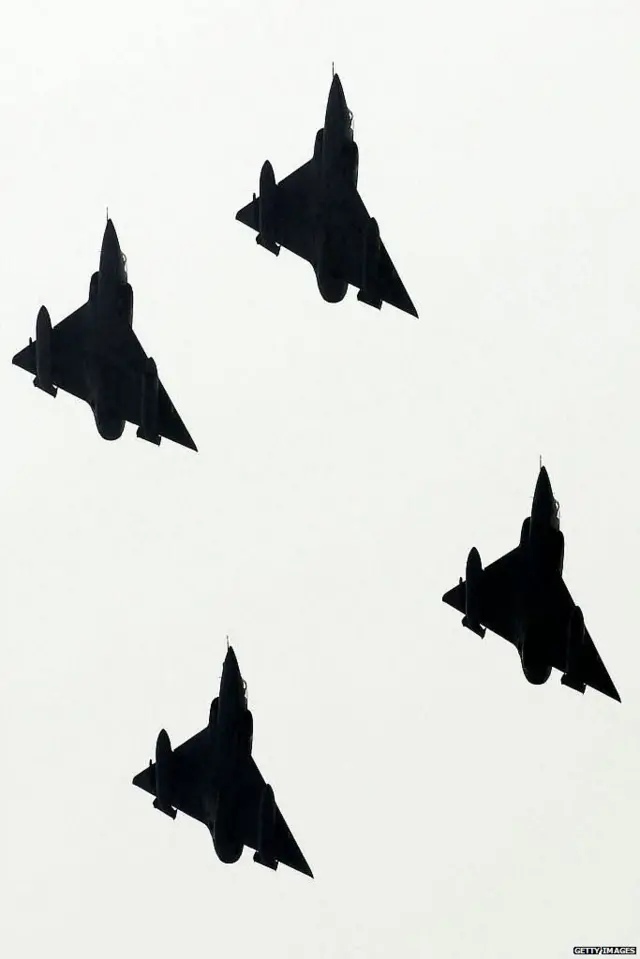 पाकिस्तान, शस्त्र