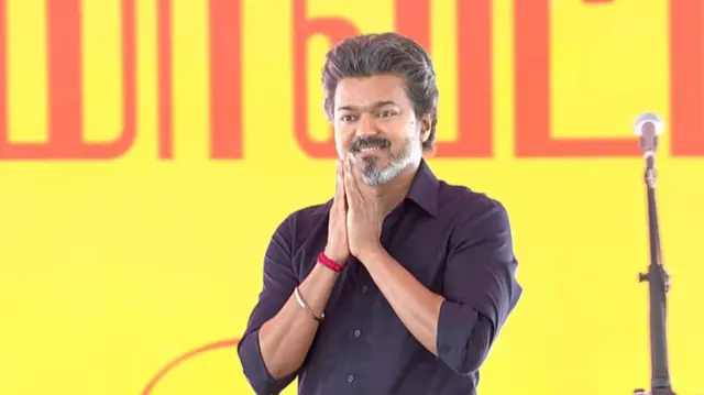 விஜய் கரூர் பயணம், அரசுப் பணி வழங்க தடையில்லை