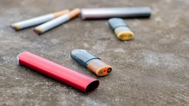 Rokok elektrik telah dilarang penggunaannya di sejumlah negara.