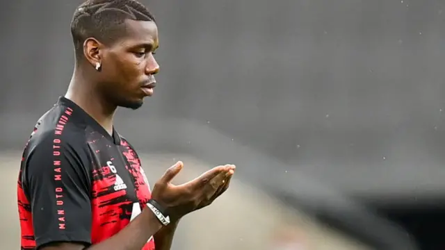 Yalangoch ayol ogir atletikachilar