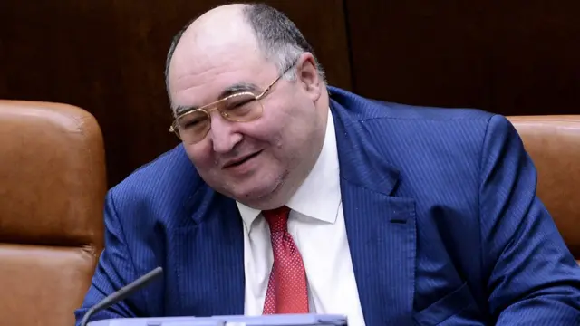 Борис Шпигель