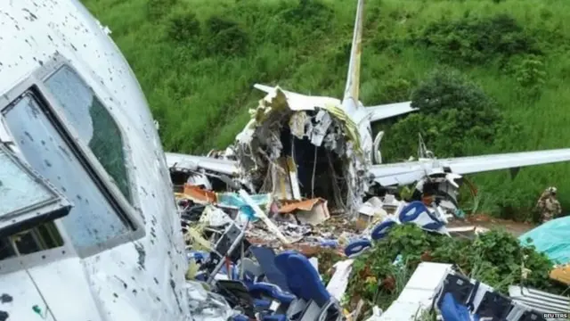 ਇਸ ਹਾਦਸੇ ਵਿੱਚ ਜਹਾਜ਼ ਦੇ ਪਾਇਲਟ ਕੈਪਟਨ ਦੀਪਕ ਸਾਠੇ ਦੀ ਵੀ ਮੌਤ ਹੋ ਗਈ ਹੈ, ਉਹ ਭਾਰਤੀ ਹਵਾਈ ਸੈਨਾ ਦੇ ਤਜ਼ਰਬੇਕਾਰ ਪਾਇਲਟ ਸਨ।