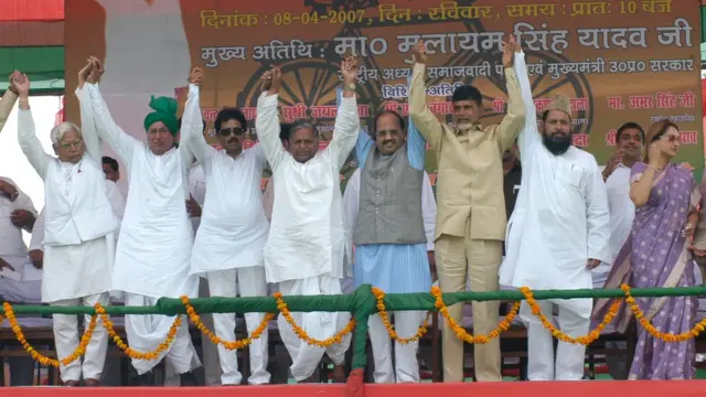 వివిధ పార్టీల నాయకులతో చంద్రబాబు