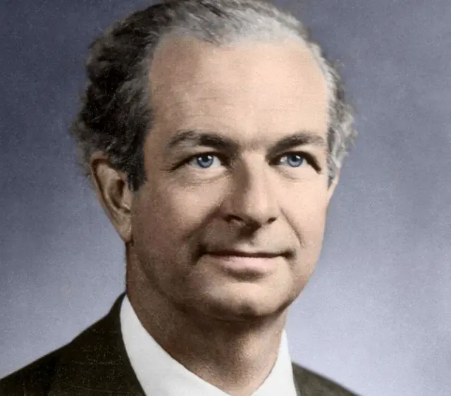 Linus Pauling