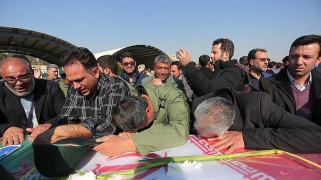پیکر کشته‌شدگان به اصفهان منتقل شده است
