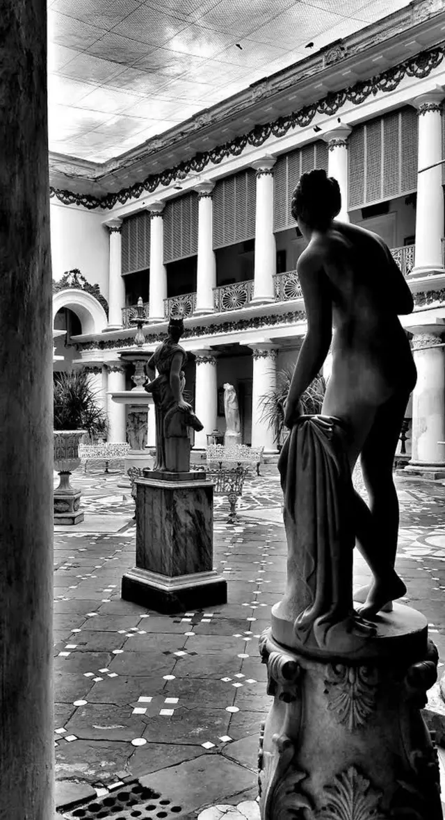 मार्बल पैलेस