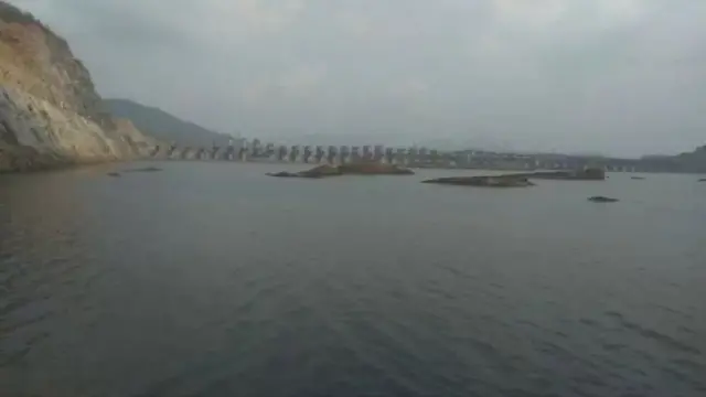 కొనసాగుతున్న పోలవరం ప్రాజెక్టు నిర్మాణ పనులు