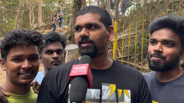 குணா குகை 