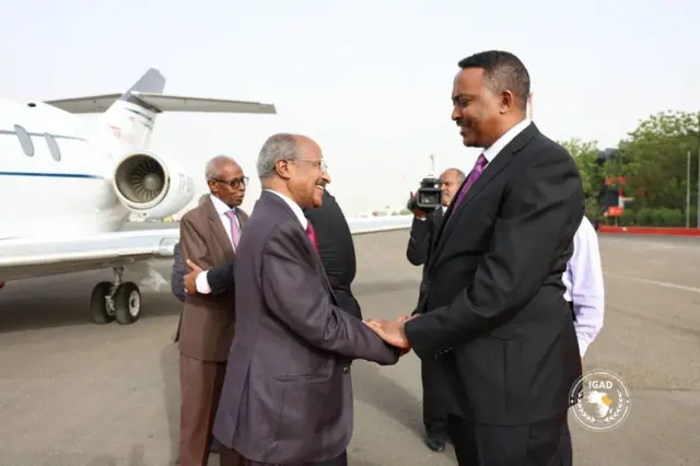 ሚኒስተር ጉዳያት ወጻኢ ዑስማን ሳልሕ ምስ ዋና ጸሓፊ ኢጋድ ዶክተር ወርቅነህ ገበየሁ