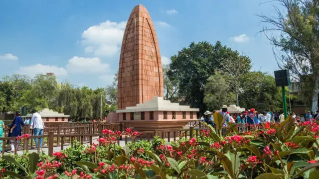 జలియన్‌వాలా బాగ్, పంజాబ్, అమృత్‌సర్, డయ్యర్