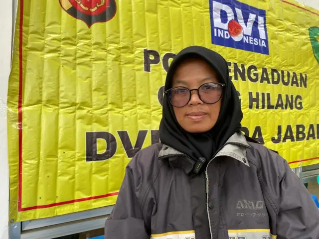 Ai Jubaedah membenarkan Delisa, putri dari Adi ditemukan Senin (26/01). Delisa adalah satu dari 11 orang keluarganya yang tertimbun longsor.