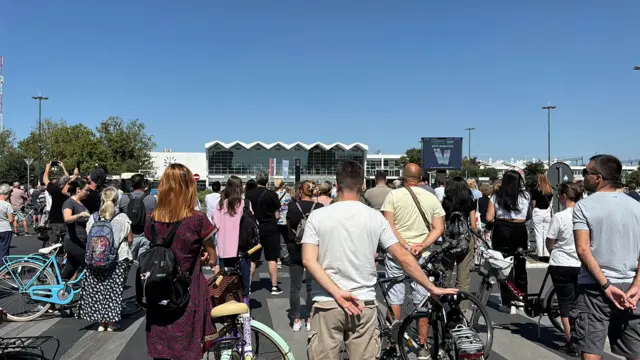 одавање поште погинулима у паду надстрешнице у Новом Саду, пад надстрешнице у Новом Саду